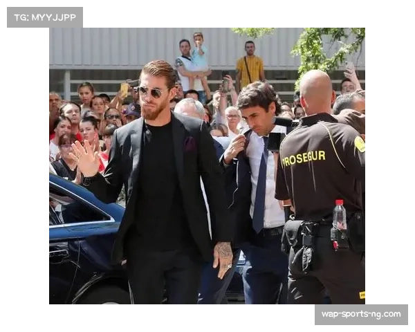 雷耶斯遗孀送祝福，儿子完成与皇马续约