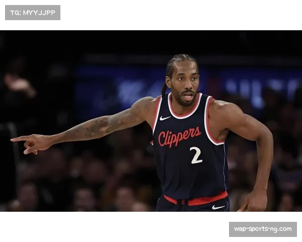 快船伦纳德中距离效率高 但球队进攻节奏偏慢影响得分